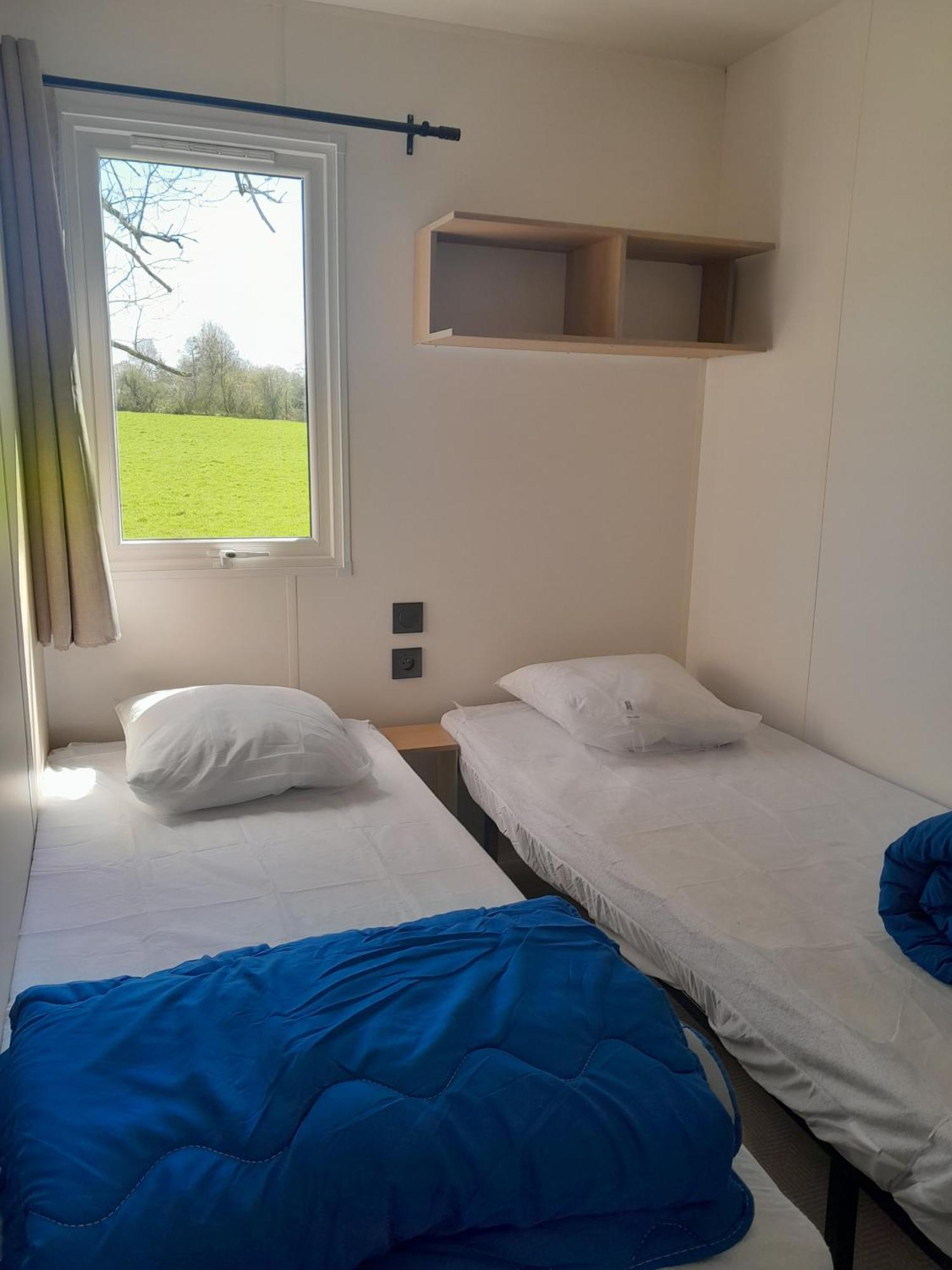 Camping Le Picard Tournieres Exterior photo